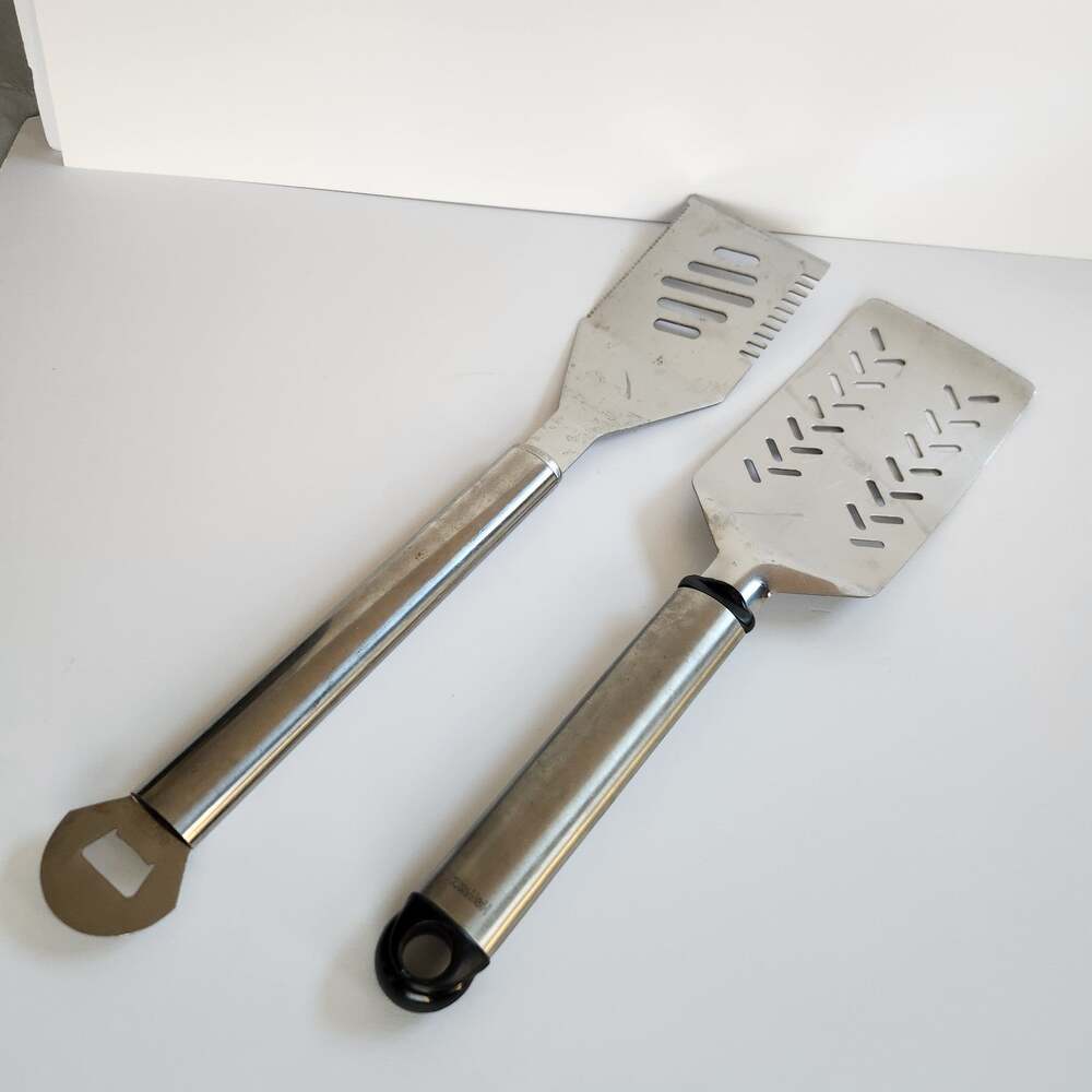 2 Stainless Steel BBQ Grill Spatula Turner Serrated Edge Slotted Metal Utensil